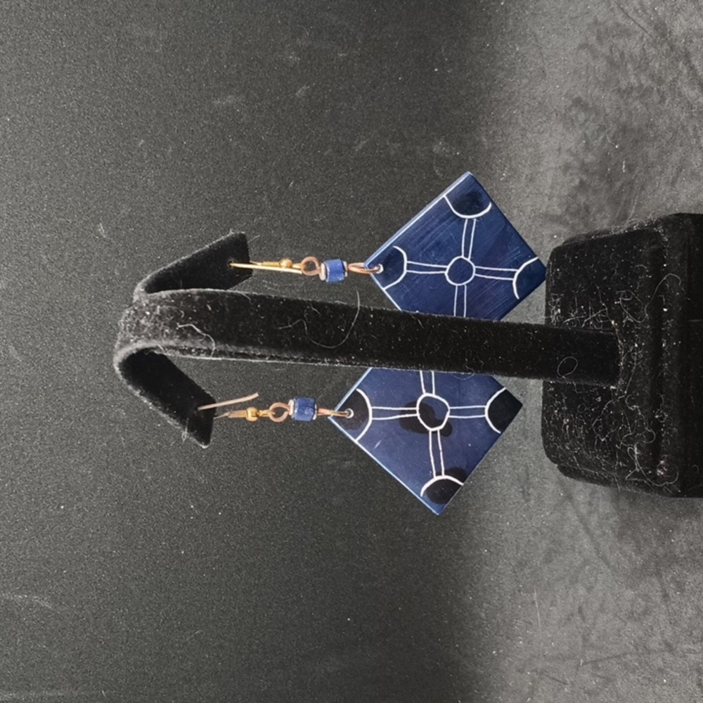 Vintage blue tile dangle earrings - Picture 3 of 3